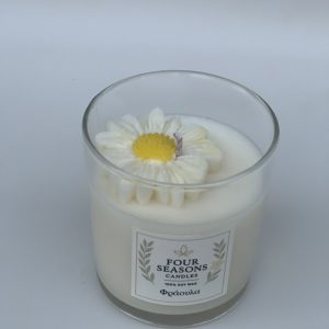 Χειροποιίητικο αρωματικό κερί φράουλα με μαργαρίτα